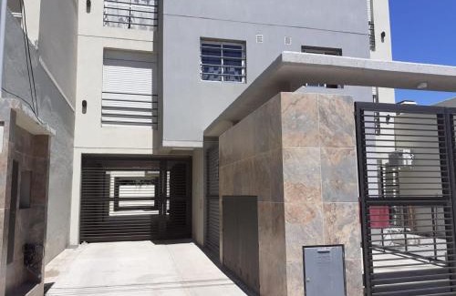 Bahia Blanca Apartamento | DEPARTAMENTO WITCOMB Con Estacionamiento