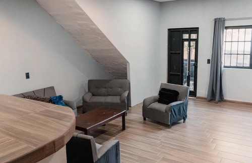 El Arenal Apartamento | Departamento Las Piedras (En Ruta del Tequila y Puerta del Paisaje Agavero)