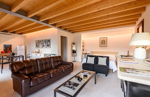 Marone Apartamento | Dependance In Riva al Lago second floor