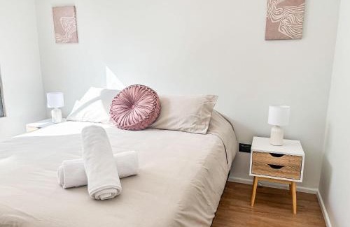 Downtown Santiago Apartamento | Depto Céntrico + Metro Para 4 Personas
