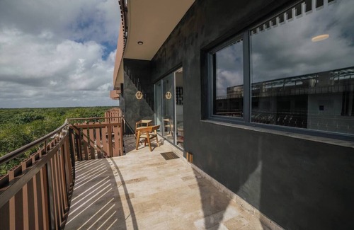 Playa Paraiso Apartamento | Depto de Lujo, 2 Hab con vista parcial al mar!