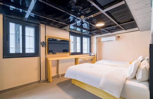 Middle Chaoyang Hotel | DequanHotel ShifoyingSubwayStationBranch