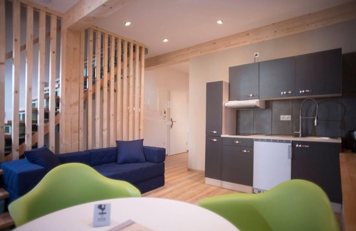 Marktheidenfeld Apartamento | Der einstige TAUBENSCHLAG in der Hofstallung, 2-geschossiges Deluxe-Maisonette-Apartment