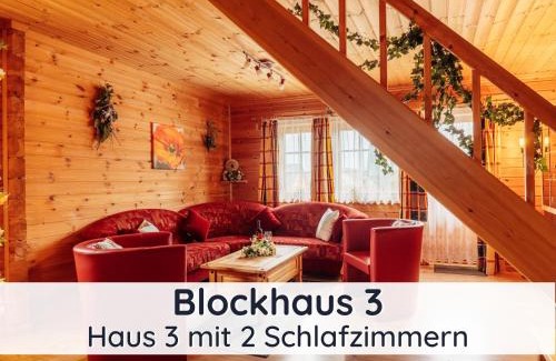 Steina Casa | Der Fuchsbau - 3 separate Blockhäuser - ruhige Lage - 50m bis zum Wald - eingezäunter Garten