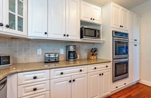Isle of Palms Casa | Derby by Avantstay Beautiful Oceanfront Home w/ Incredible Views