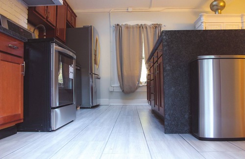 Old Louisville Casa | Derby Week Historic Carriage House 0.3 miles,5 mins from Churchill Downs