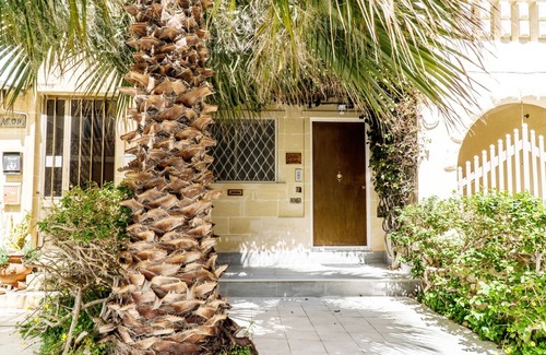 Zebbug Apartamento | Derek's Marsalforn Home