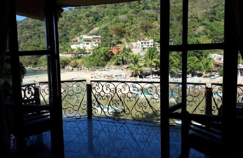 Boca de Tomatlan Villa | Descripcion de Villas Rodelinda