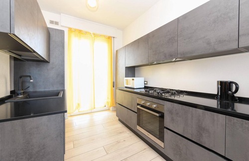 Desenzano del Garda Apartamento | Desenzanoloft La Finestra sul Lago