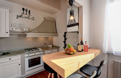 Rivoltella Apartamento | DesenzanoLoft: Swarovski & Pool