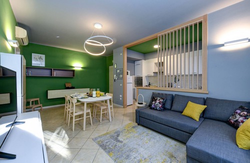 Desenzano del Garda Apartamento | DesenzanoLoft Green Family Apartment