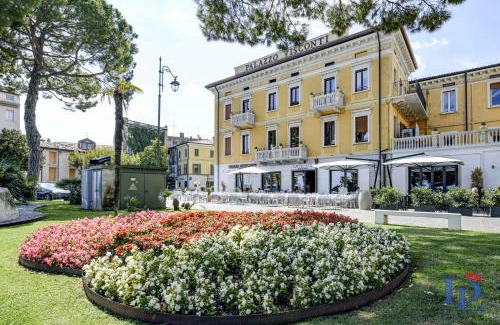 Desenzano del Garda City Centre Apartamento | DesenzanoLoft Official Partner Homes & Villas by Marriott Bonvoy - Palazzo Visconti Luxury Suite