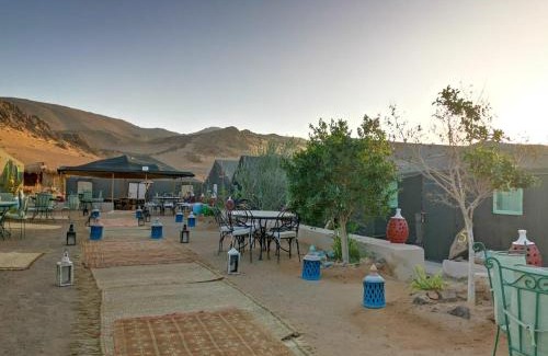 Amezrou Otro | Desert Camp in Zagora - Camel ride - Easy & Affordable Stays