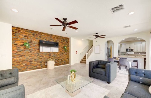 Las Sendas Casa | Desert Creek Oasis In Mesa's Prime Red Mountain