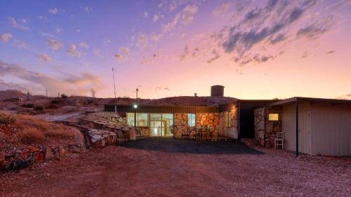 White Cliffs Casa | Desert Hideaway - White Cliffs