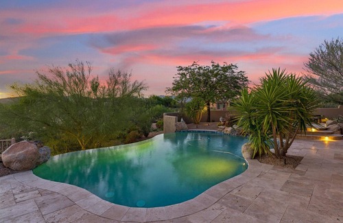 Mirabel Village Casa | Desert Mirage Retreat | Luxe Pool, Hot Tub, Views & Chic Comfort
