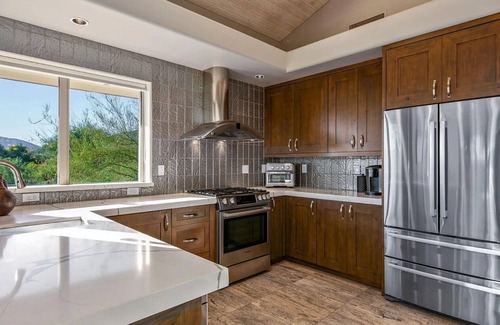Desert Mountain Casa | Desert Mountain Semi Custom home w/ gourmet kitchen, pool, spa and waterfall