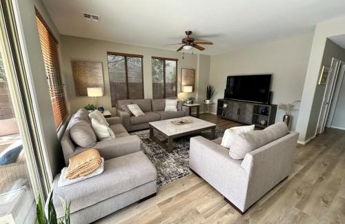 Signal Heights Casa | Desert Oasis 4BD 3BA, Lux Resort Pool in Mesa, AZ