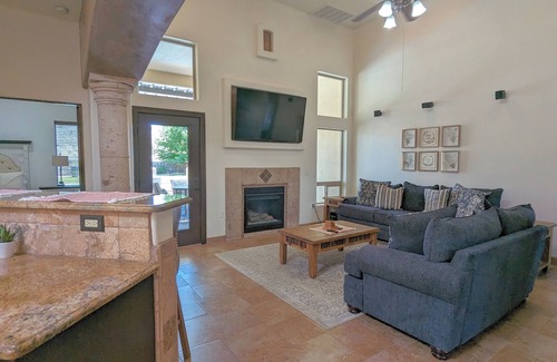 Las Cruces Casa | Desert Paradise, hot tub year round!