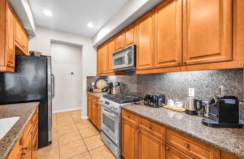 La Quinta Casa | Desert Paradise with Exceptional Mountain Views