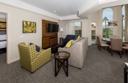 Palm Desert Hotel | Desert Springs Villas II