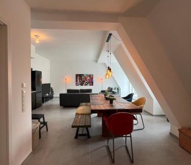 Mainz-Bingen Apartamento | Design am Rhein I Zentral I Aufzug I Balkon I Parken