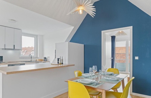 Leinfelden-Echterdingen Apartamento | Design-Apartment - Küche - Balkon - Tiefgarage