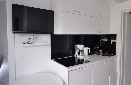 Cove Murtar Apartamento | Apartamento de diseño 2, casa nueva y moderna con una hermosa vista al mar y