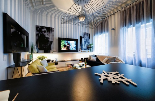 Chatelain Apartamento | Apartamento de diseño con terraza amplia en Quartier Louise-Châtelain