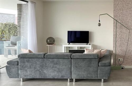 Cadzand-Bad Apartamento | Design Apartment with 60m² terrace - heated inside pool and wellness facilities - very close to the beach