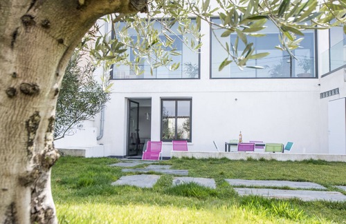 8th Arrondissement Apartamento | Apartamento de diseño en jardín, en villa en Marsella, puerto de Pointe Rouge