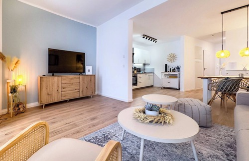 Andreasvorstadt Apartamento | Design Apartments Erfurt City - Terrace - Parking lot - Streaming - King Size