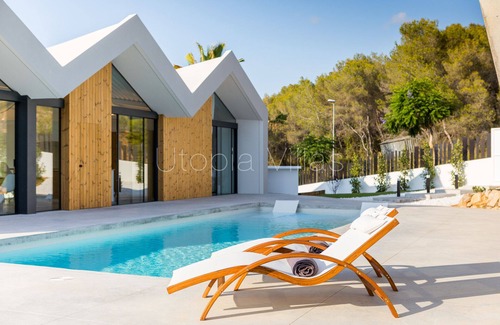 Vallpineda Villa | Design, comfort, and Mediterranean lifestyle 5 mn to Sitges!
