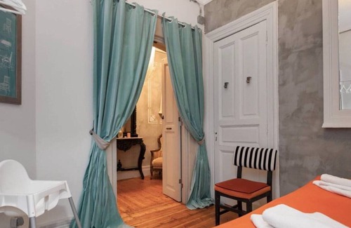 Galata Apartamento | Gran GalataTower Flat-4rm-3Bdrm-3Bth-1st flr