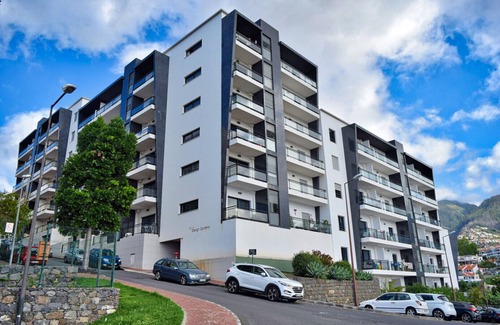 Santo Antonio Apartamento | Design Gardens, a Home in Madeira