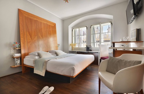 Hradcany Hotel | Design Hotel Neruda