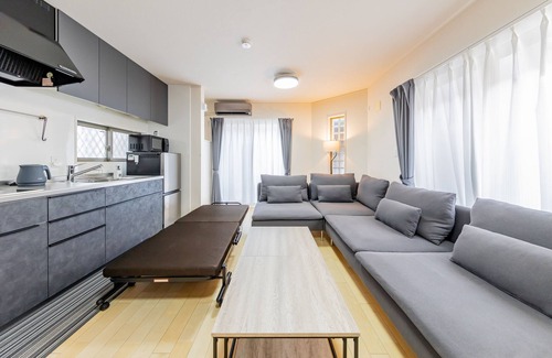 Ebisu Casa | Design house for rent in Ebisu, a stylish Ebisu, perfect for a group trip (max. 10 people).