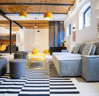 Wiesbaden Apartamento | Design Loft - SAUNA - ZENTRAL - PARKPLATZ - WIFI - KAFFEE - NETFLIX