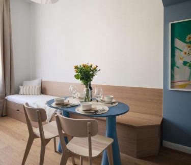 Vinohrady Apartamento | Design Loft Studio with Smart TV & WiFi
