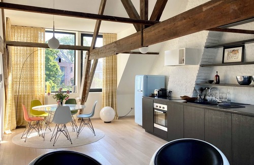 Stationsbuurt Noord Apartamento | Design penthouse in the museum area, walking distance from the Ghent city center