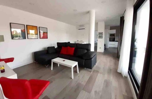 Sanlucar la Mayor Cabaña | VILLA DE DISEÑO CON GRAN JARDIN Y PISCINA PRIVADA