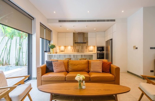 Khlong Tan Nuea Villa | Villa de diseño con 49 piscinas