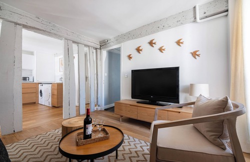 Odeon Apartamento | Diseñador St Germain de un dormitorio cerca de todo!