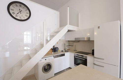 Brasov City Centre Apartamento | Apartamento de diseño en edificio histórico