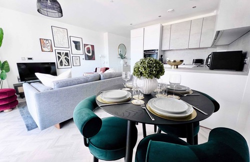 Stratford Apartamento | Designer Chic, In Vibrant London Olympic Park