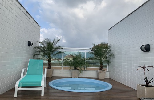 Recreio dos Bandeirantes Apartamento | Nuevo listado Designer Duplex + todas las comodidades. 3 habitaciones 2. 5 baños / Jacuzzi- Bbq / Cable