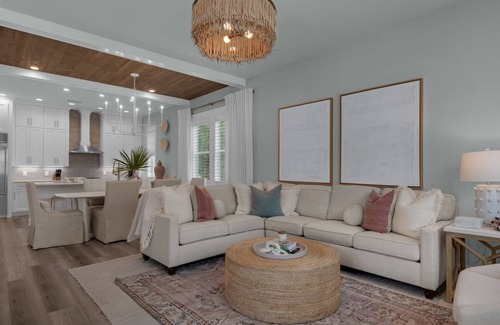 Treetop Casa | Designer Finishes, Arcade Room, Sleeps 14 + Free Attraction Tickets!