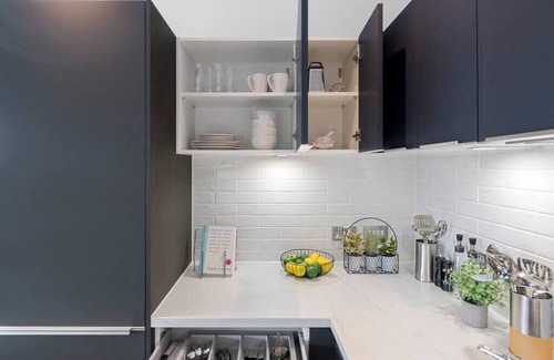 Clock House Apartamento | Designer Flat in Prime Location