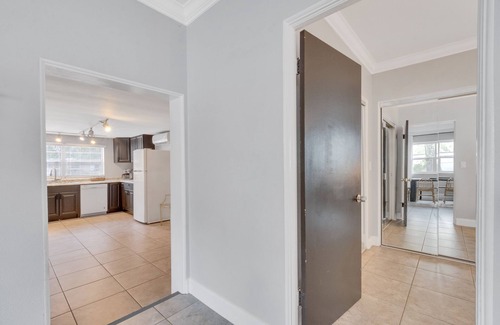Thornton Park Casa | Designer Furnished HOME In the Heart of Orlando!