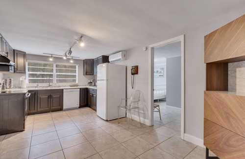 Thornton Park Casa | Designer Furnished HOME In the Heart of Orlando!